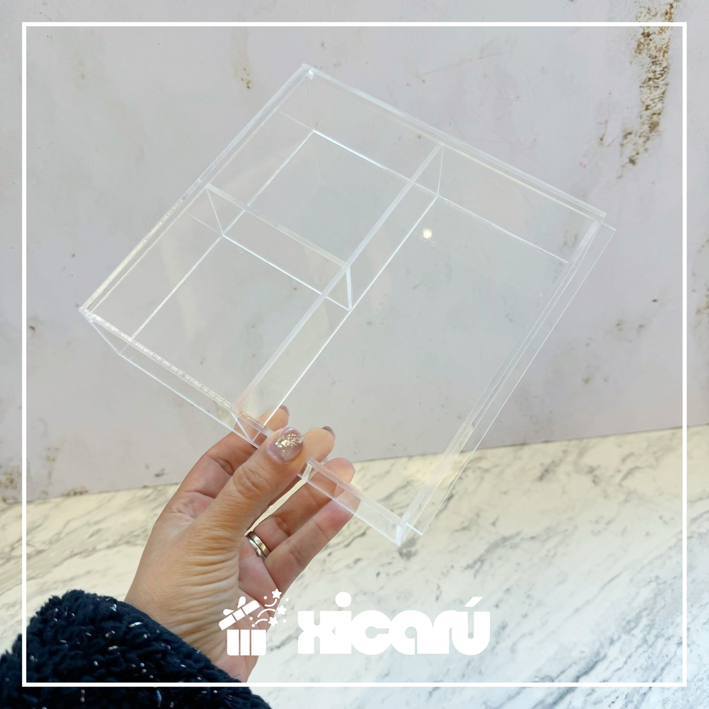 Caja acrílico 18x18 CON divisiones